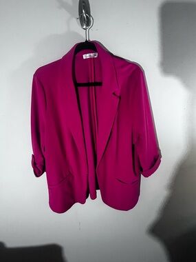89th & Madison Magenta Open-Front Blazer